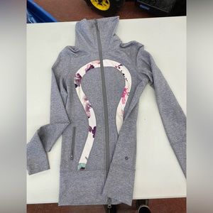 Lululemon define sweater (long)